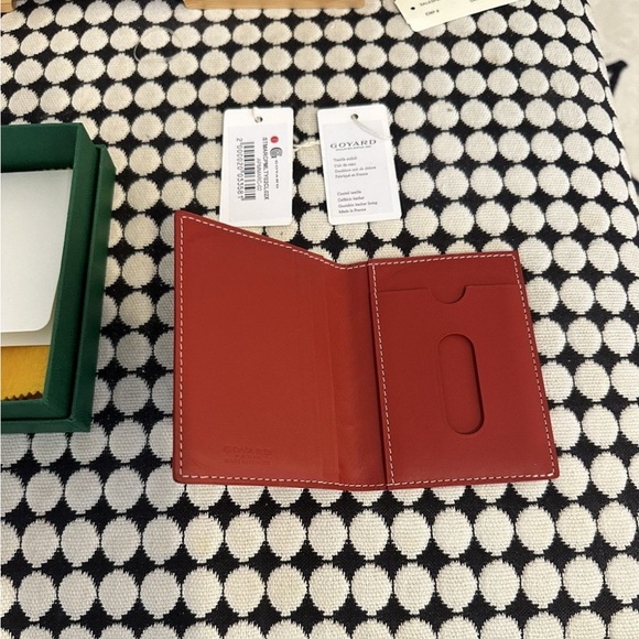 Goyard Red Card Holder Luxury Accessory - Picture 4 of 10